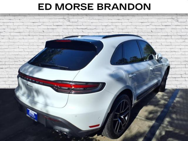Photo of 2023 White Porsche Macan