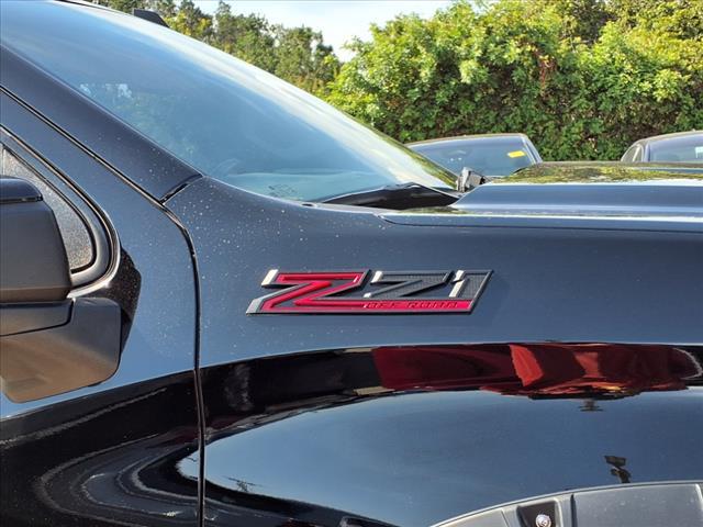 Photo of 2022 Black Chevrolet Silverado 1500