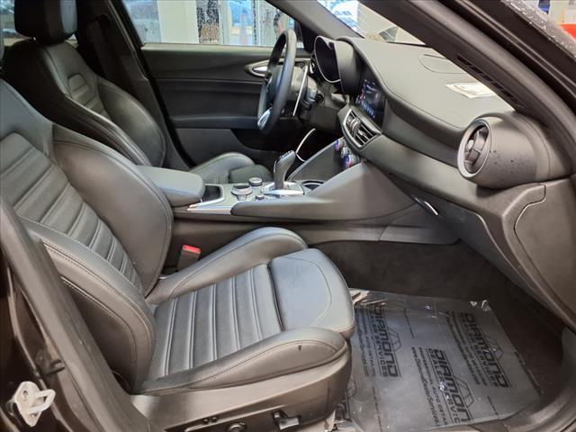 Photo of 2023 Vulcano Black Metallic Alfa Romeo Giulia