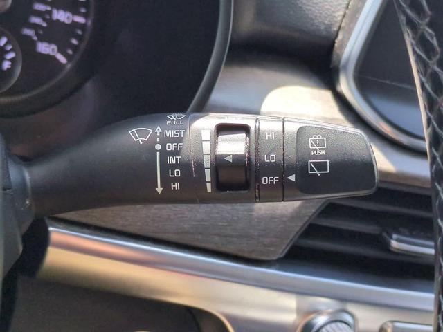 Photo of 2020 Snow White Pearl Kia Telluride