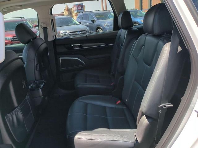 Photo of 2020 Snow White Pearl Kia Telluride