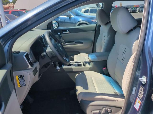 Photo of 2018 Pacific Blue Kia Sportage