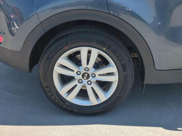 Photo of 2018 Pacific Blue Kia Sportage