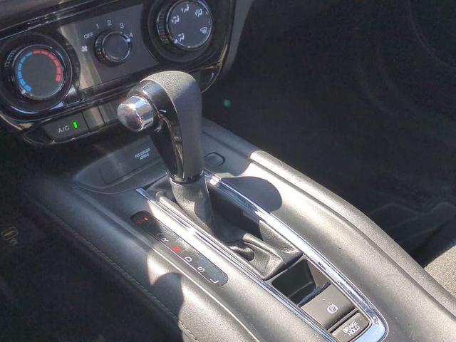 Photo of 2019 Modern Steel Metallic Honda HR-V