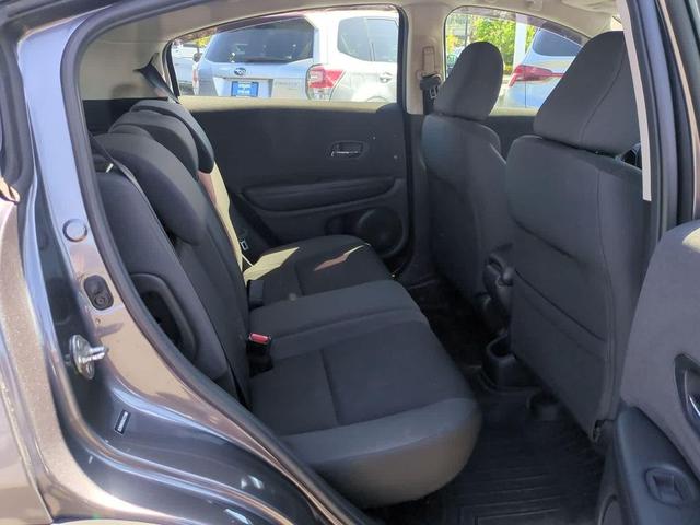 Photo of 2019 Modern Steel Metallic Honda HR-V