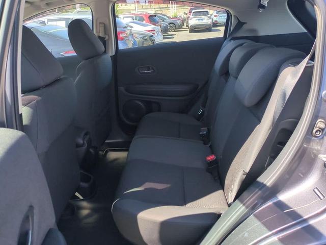 Photo of 2019 Modern Steel Metallic Honda HR-V
