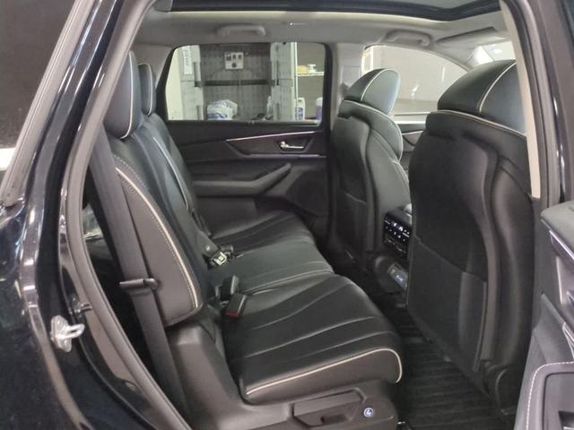 Photo of 2023 Majestic Black Pearl Acura MDX