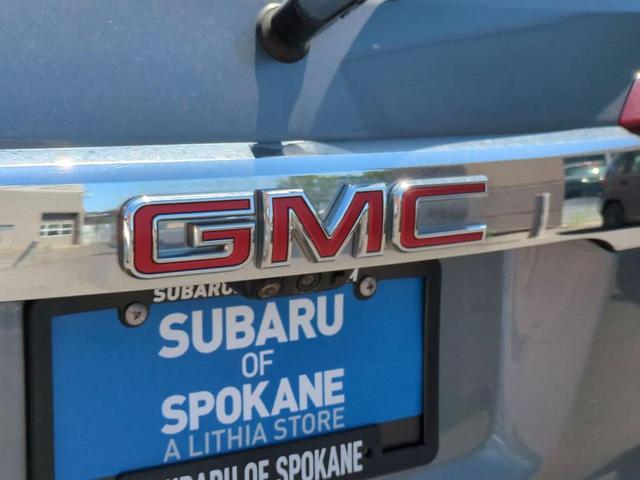 Photo of 2021 Satin Steel Metallic GMC Acadia
