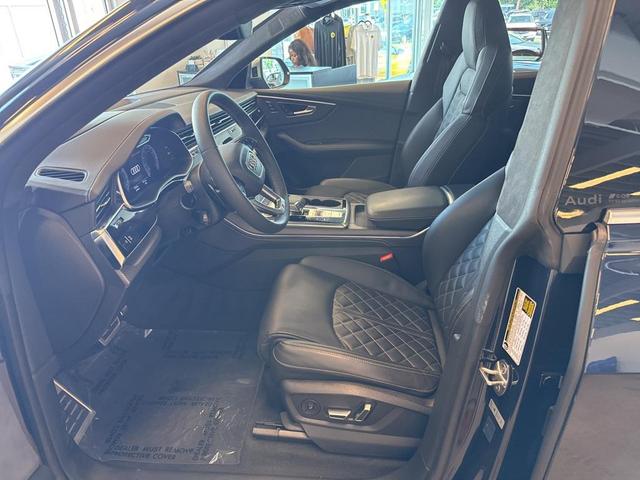 Photo of 2024 Blue Metallic Audi SQ8