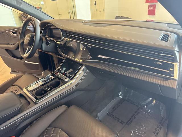 Photo of 2024 Blue Metallic Audi SQ8