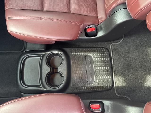 Photo of 2025 White Knuckle Clearcoat Dodge Durango