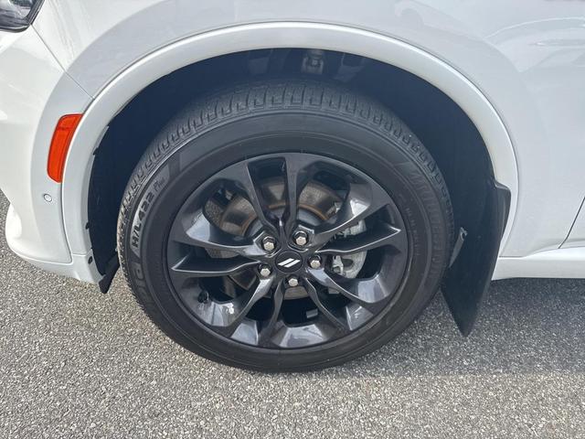 Photo of 2025 White Knuckle Clearcoat Dodge Durango
