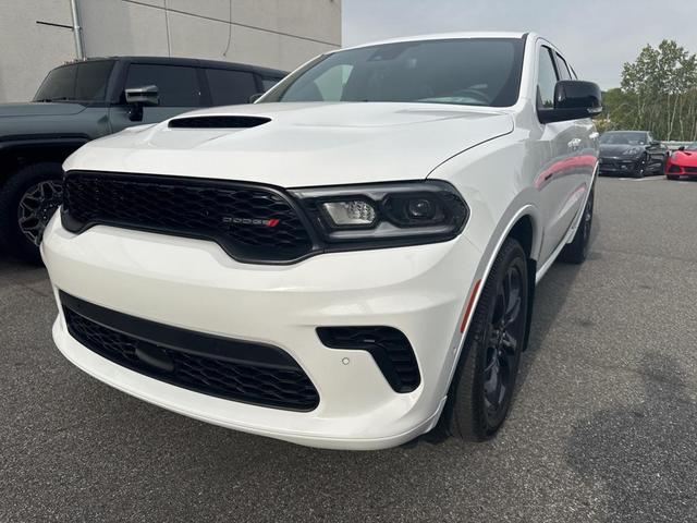Photo of 2025 White Knuckle Clearcoat Dodge Durango