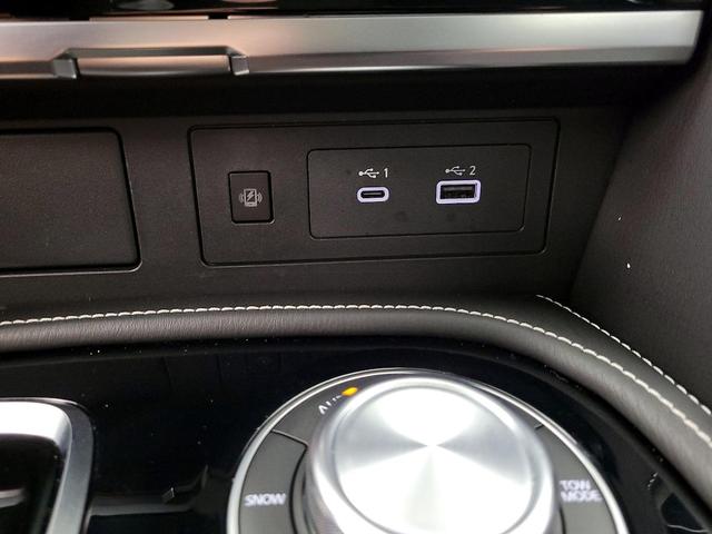 Photo of 2023 Black INFINITI QX80