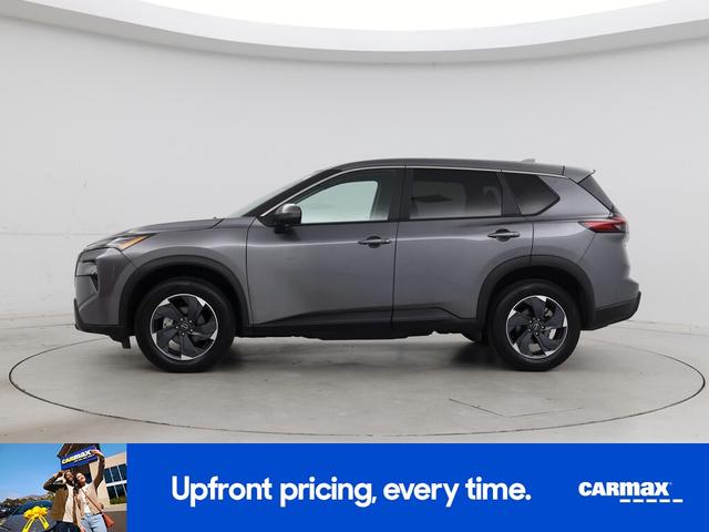 Photo of 2024 Gray Nissan Rogue