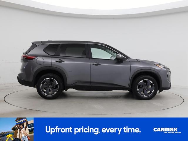 Photo of 2024 Gray Nissan Rogue