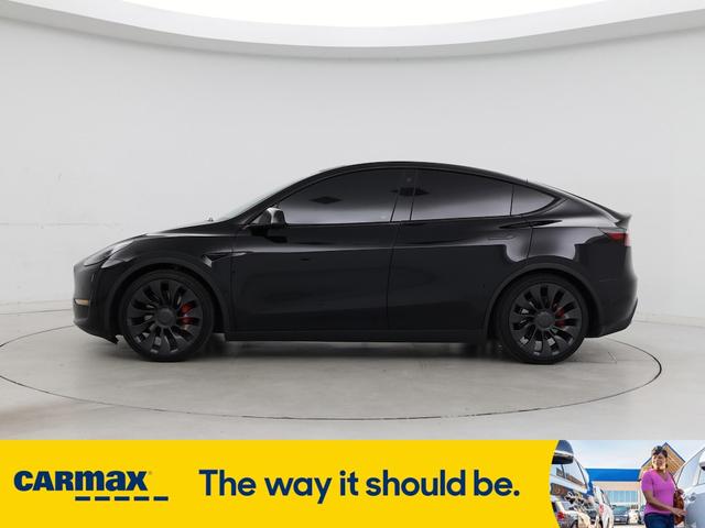 Photo of 2022 Black Tesla Model Y