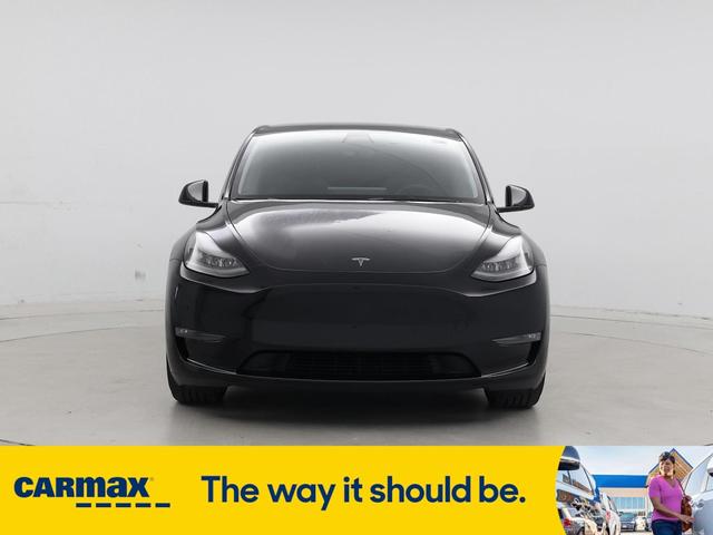 Photo of 2022 Black Tesla Model Y