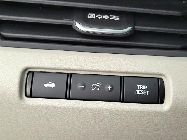 Photo of 2020 Black Nissan Altima