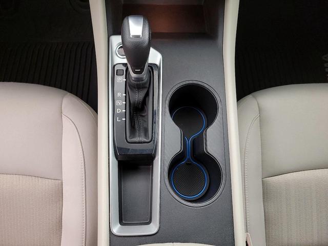 Photo of 2020 Black Nissan Altima