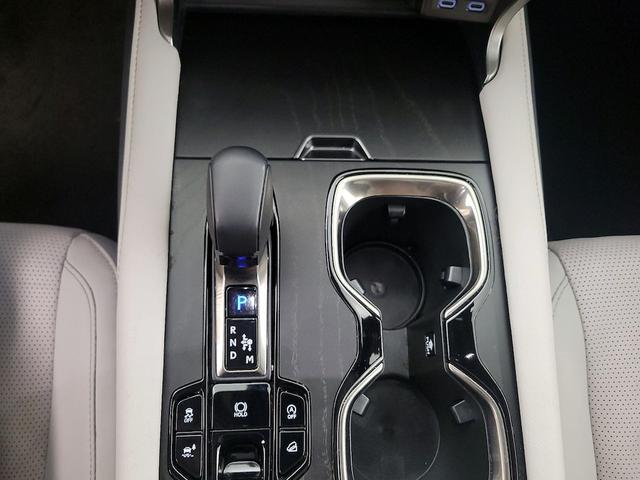 Photo of 2023 Black Lexus RX 350