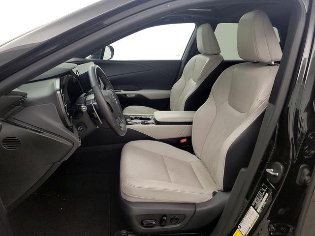 Photo of 2023 Black Lexus RX 350