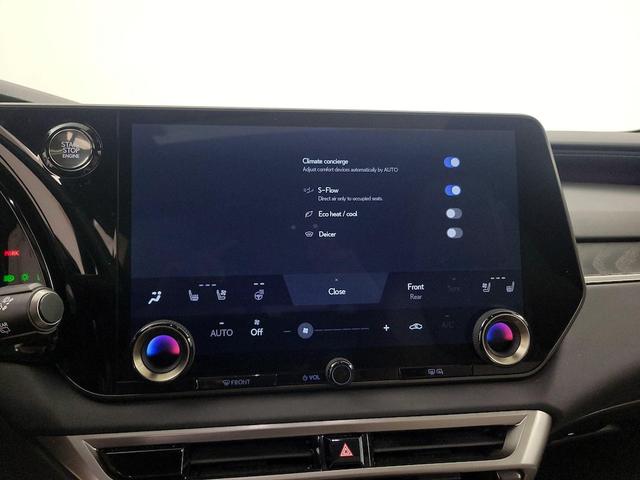 Photo of 2023 Black Lexus RX 350