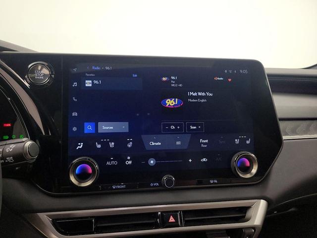 Photo of 2023 Black Lexus RX 350