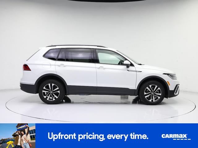 Photo of 2022 White Volkswagen Tiguan