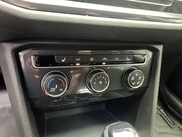 Photo of 2022 White Volkswagen Tiguan