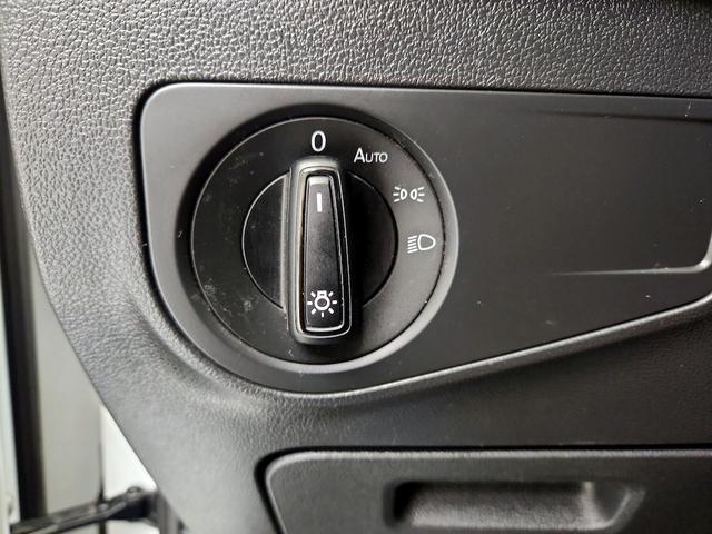 Photo of 2022 White Volkswagen Tiguan