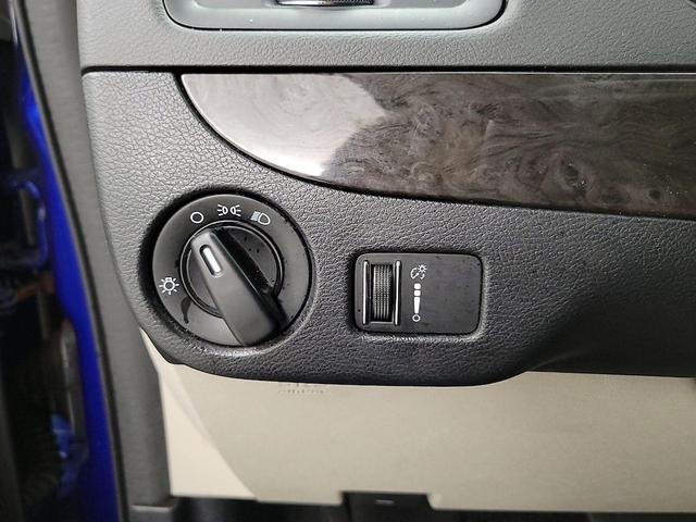Photo of 2019 Blue Dodge Grand Caravan