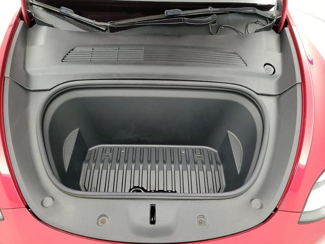 Photo of 2021 Red Tesla Model Y