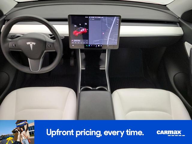 Photo of 2021 Red Tesla Model Y