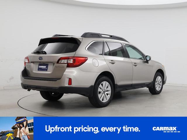 Photo of 2015 Gold Subaru Outback
