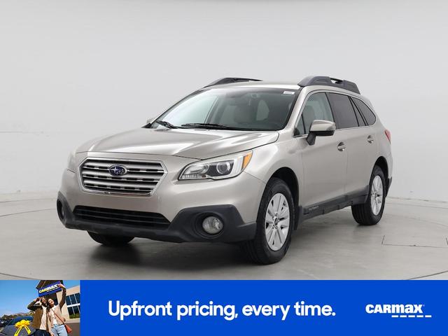 Photo of 2015 Gold Subaru Outback