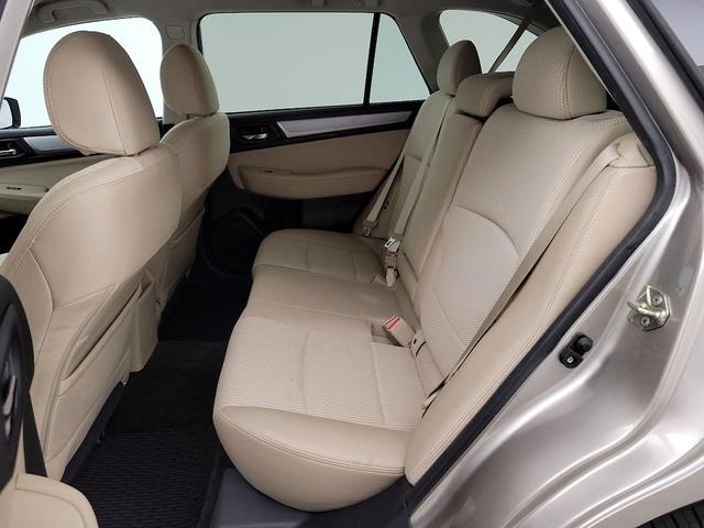 Photo of 2015 Gold Subaru Outback