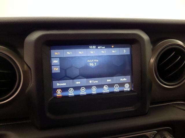 Photo of 2023 Black Jeep Wrangler
