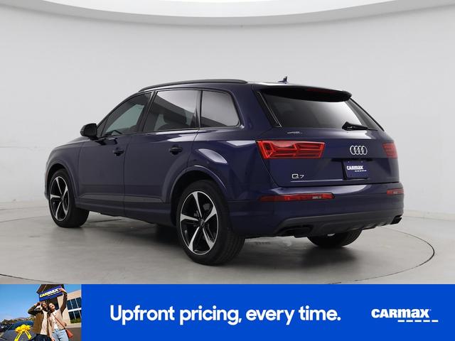Photo of 2019 Blue Audi Q7