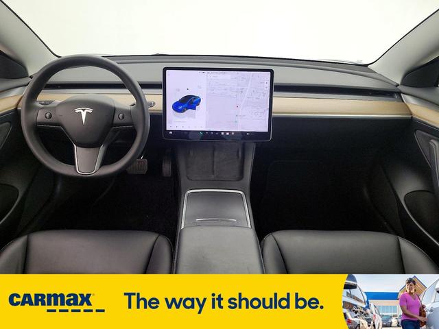 Photo of 2023 Blue Tesla Model 3