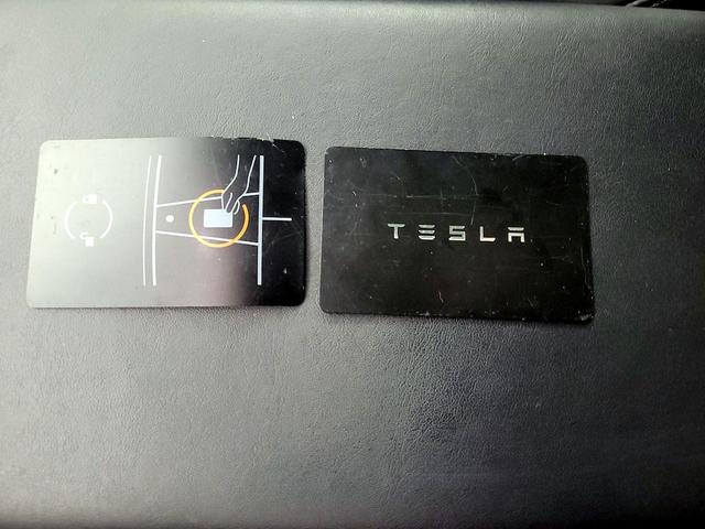 Photo of 2023 Blue Tesla Model 3