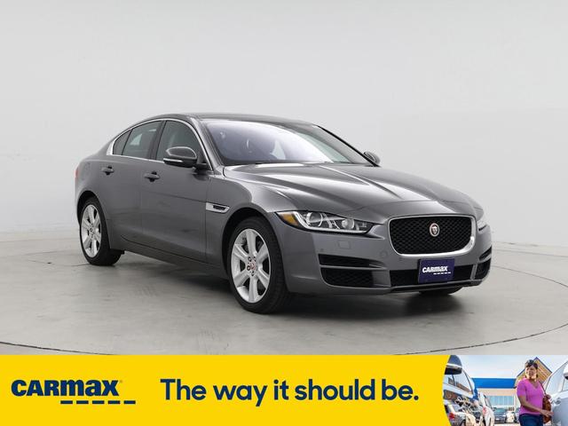 2019 Jaguar XE