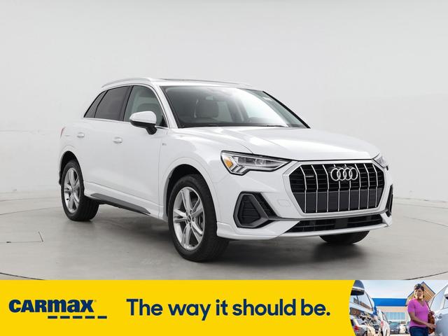 2022 Audi Q3