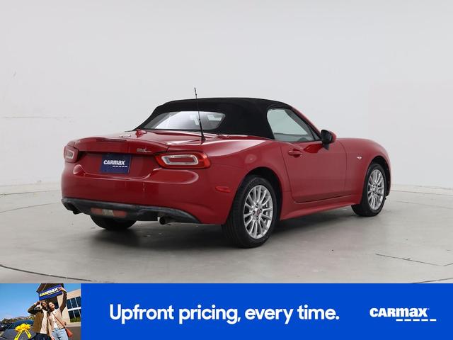 Photo of 2019 Red FIAT 124 Spider