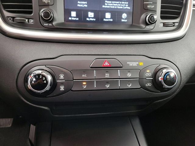 Photo of 2020 Black Kia Sorento