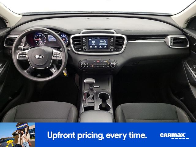 Photo of 2020 Black Kia Sorento