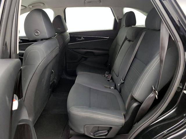 Photo of 2020 Black Kia Sorento
