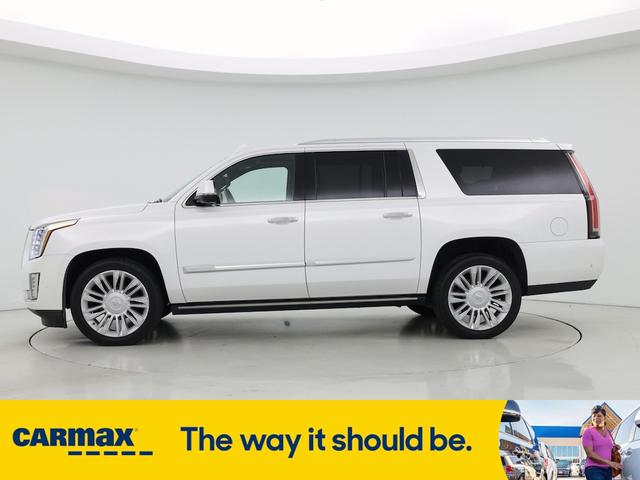 Photo of 2019 White Cadillac Escalade