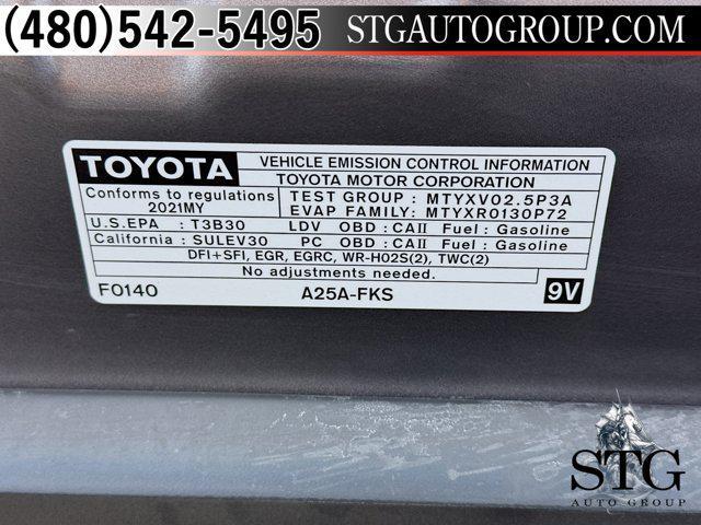 Photo of 2021 Predawn Gray Mica Toyota Camry