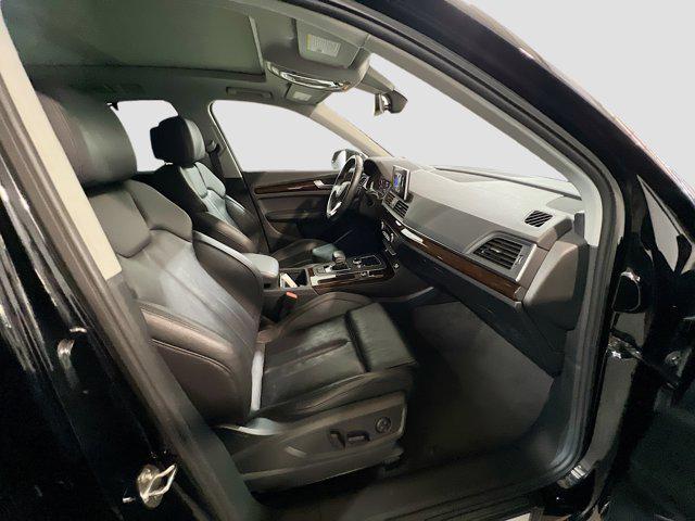 Photo of 2019 Brilliant Black Audi Q5